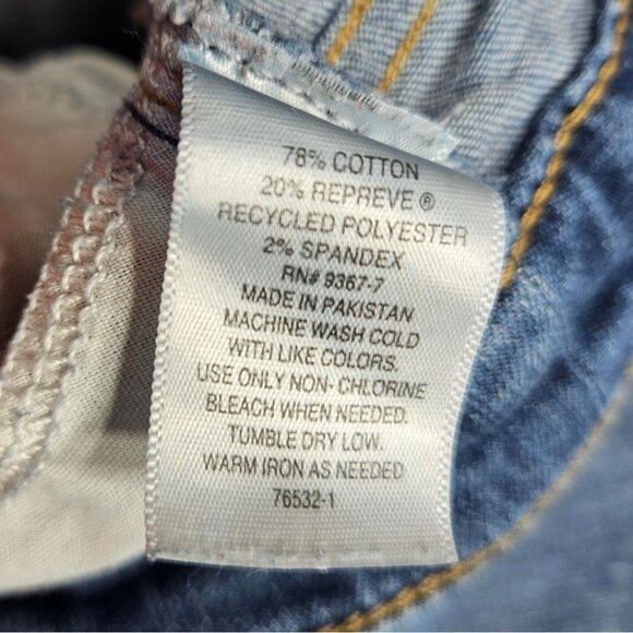(3/$35) St. John's Bay Size 12 Petite Bootcut Leg Whiskered Denim Blue Jeans - Picture 6 of 11